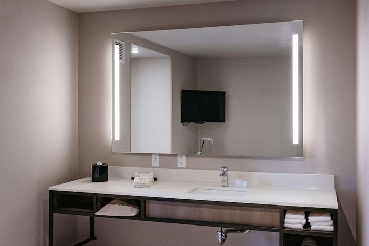 Room 41 of 81