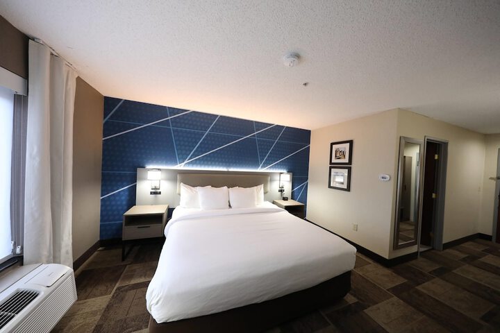 Comfort Inn & Suites Hutchinson