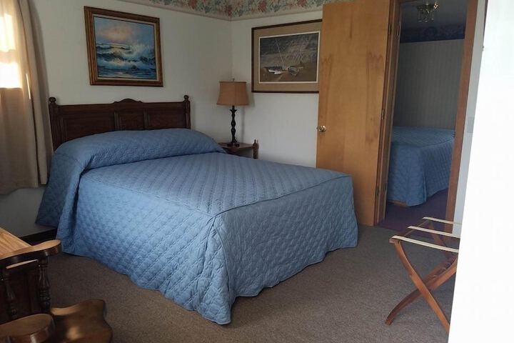 Leonas Motel