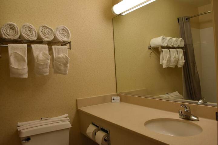 Room 25 of 53