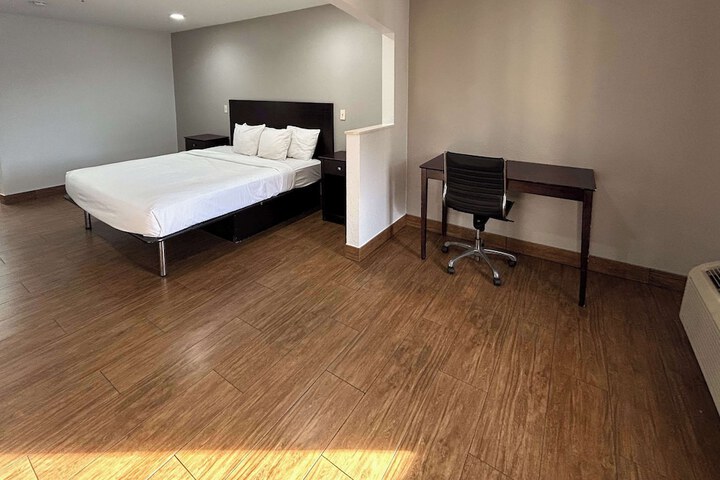 Motel 6 Denham Springs LA