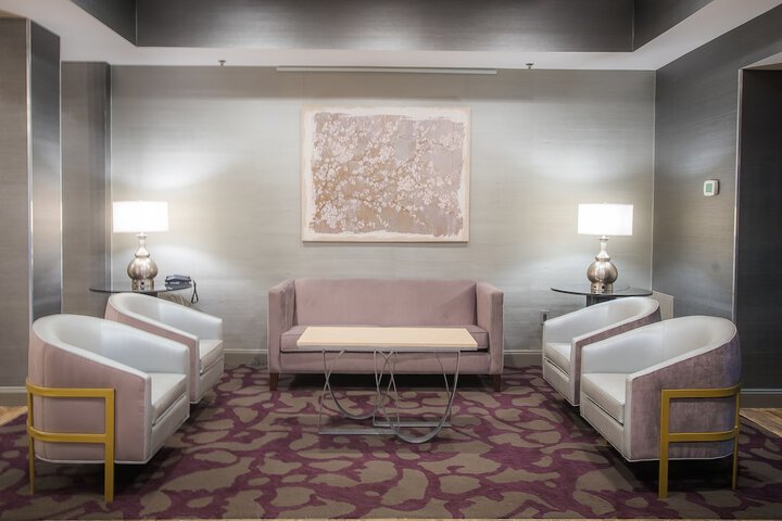 Hotel 3 of 102