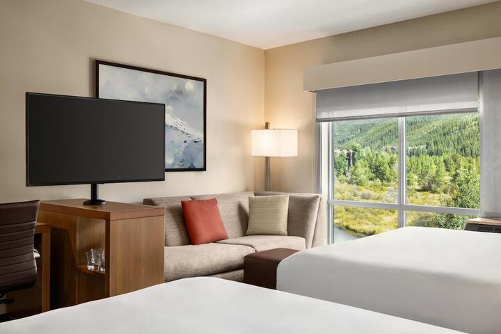 Hyatt Place Keystone / Dillon