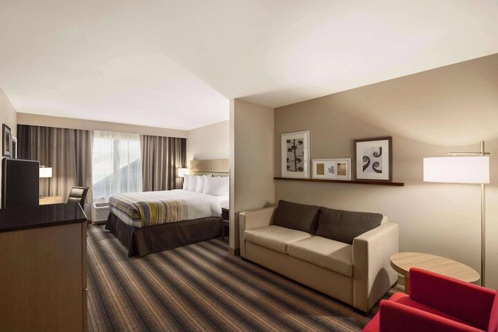 Country Inn & Suites by Radisson Merrillville, IN