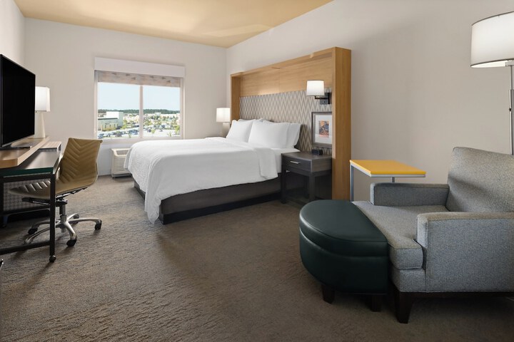 Room 28 of 78