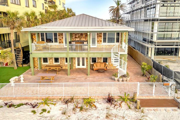 Stones Throw Beachfront Luxury Suites
