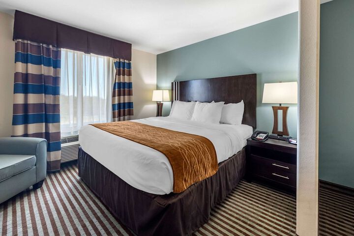 Room 34 of 90