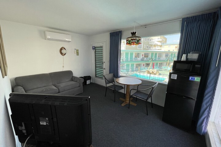 Room 20 of 56