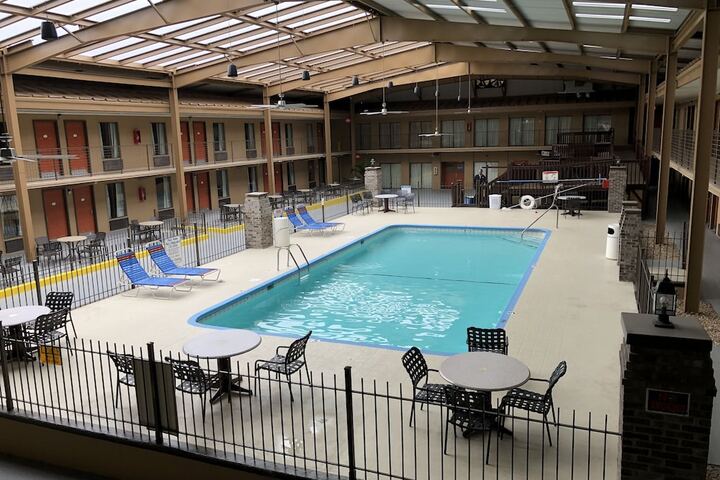 Pool 3 of 28