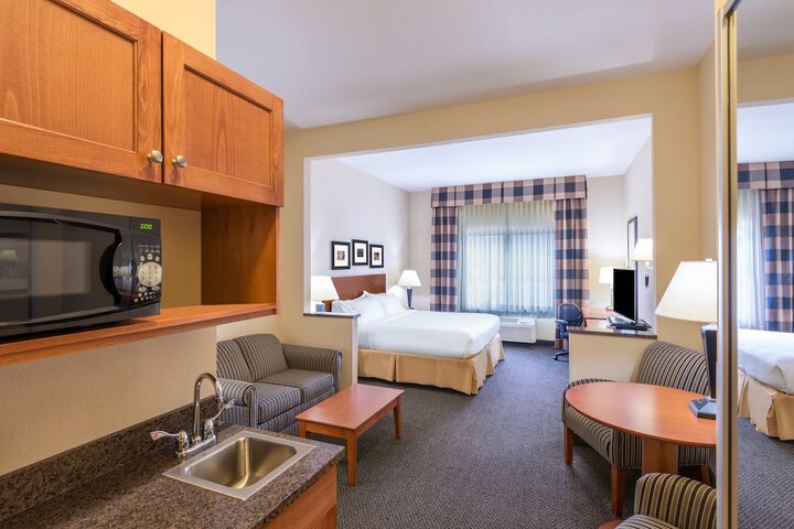 Holiday Inn Express Vernal-Dinosaurland by IHG