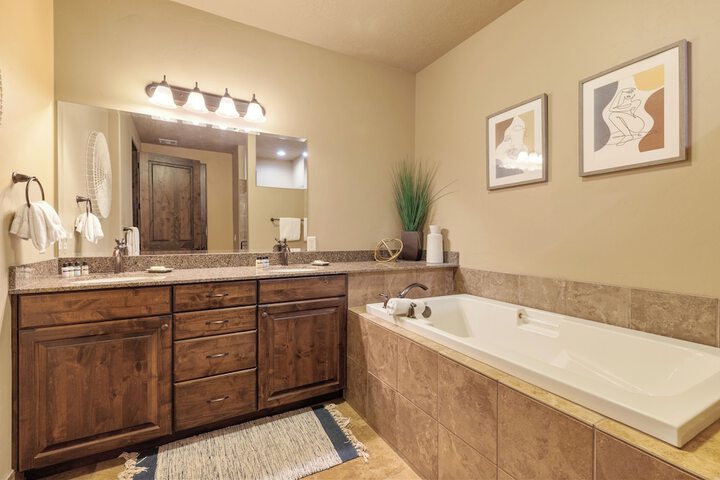 Vacation Rentals at Sand Hollow Resort