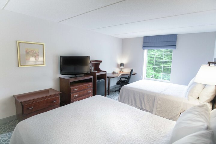 Room 10 of 47
