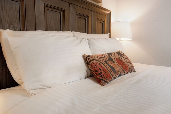 The Shaw Club Hotel