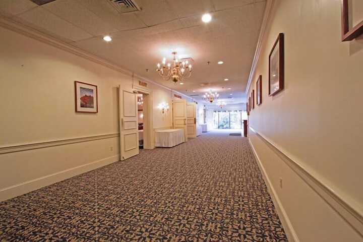 Ballroom/Hall 64 of 69