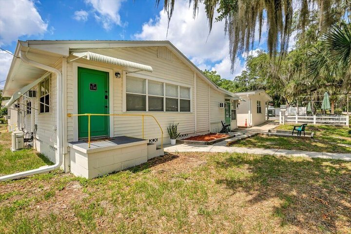Safety Harbor Motel