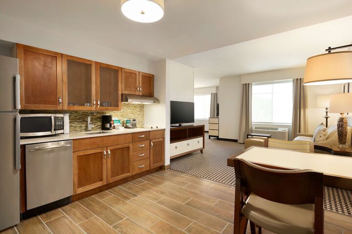 Room 15 of 42