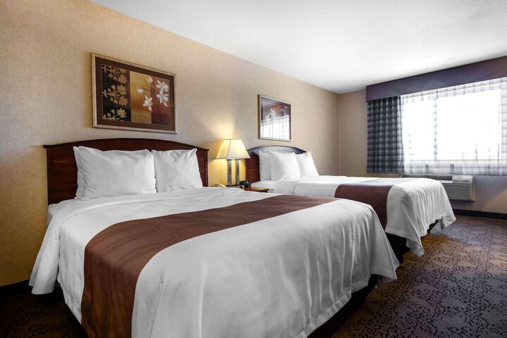 Room 14 of 27