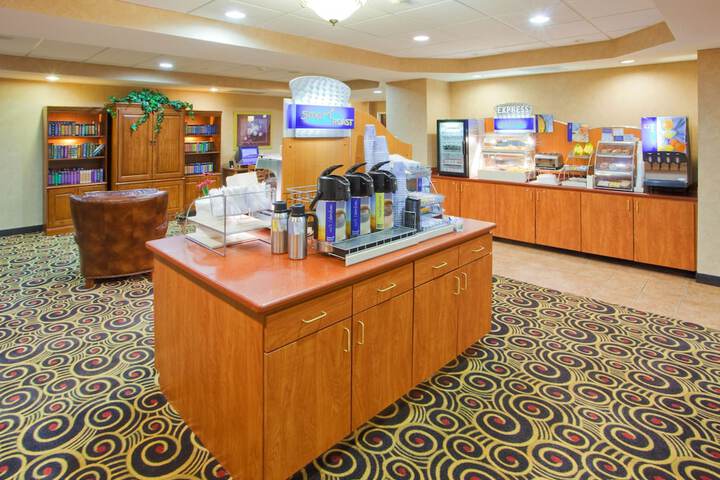 Holiday Inn Express Hanover by IHG