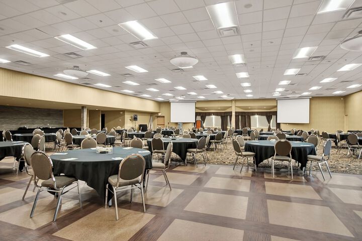 Superior Inn Hotel and Conference Centre Thunder Bay