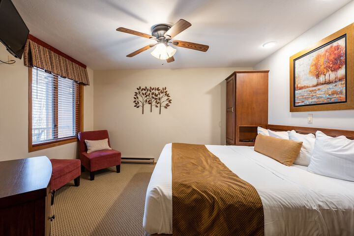 Room 13 of 50