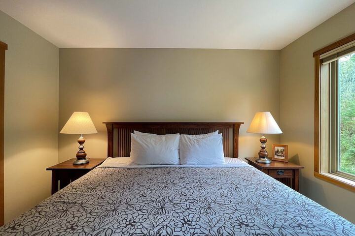 Room 6 of 14