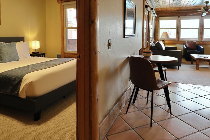 Chipeta Lodge