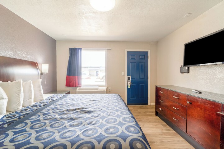 Economy Inn by OYO Lamesa TX