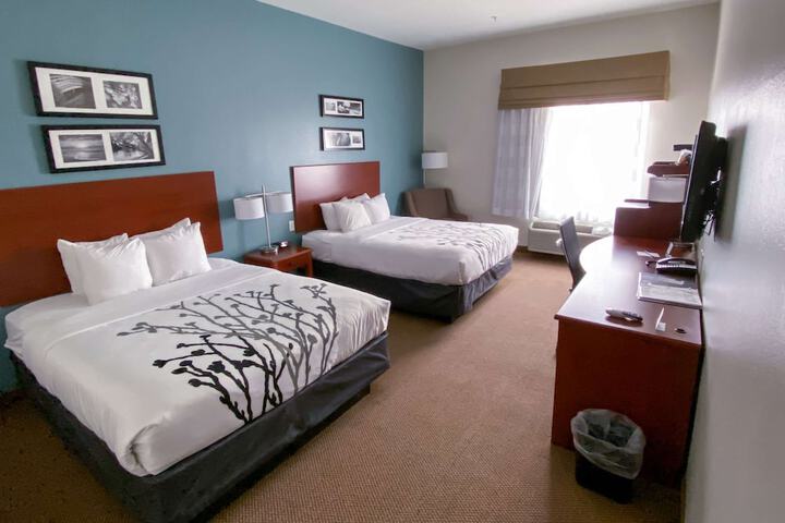 Room 8 of 14