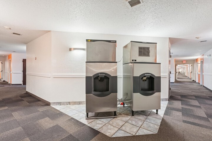 Motel 6 Piscataway NJ