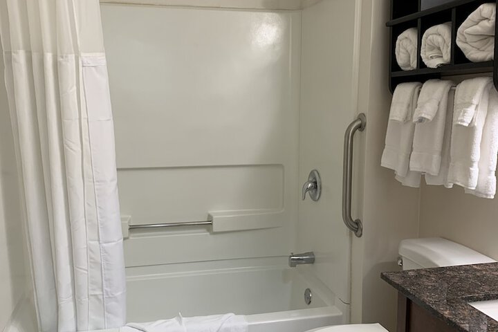 Room 18 of 39