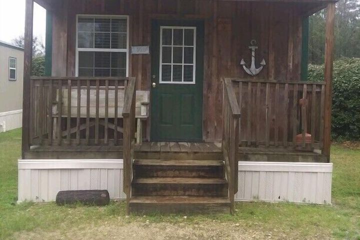 Whispering Creek Lodging & RV Resort