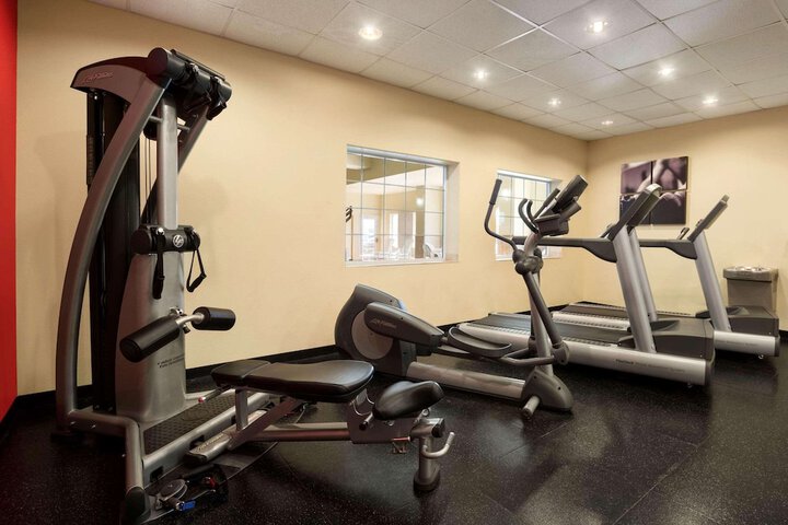 Health and Fitness 33 of 36