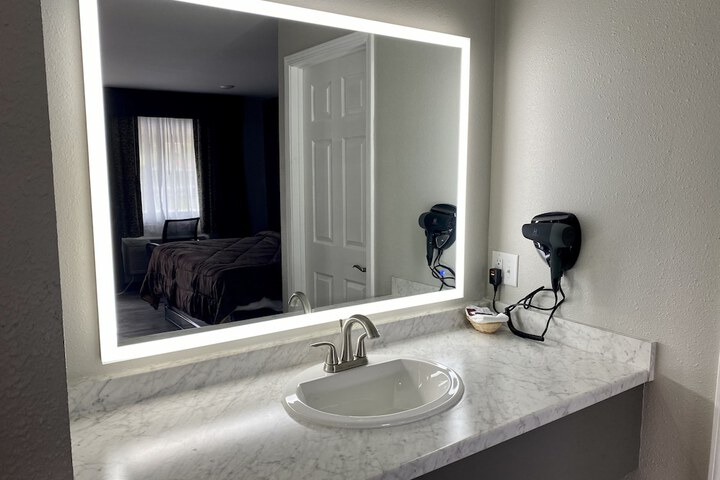 Room 29 of 44