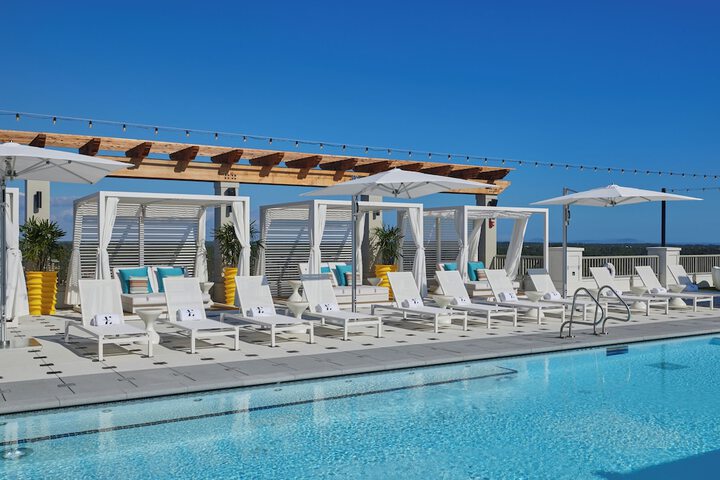 Hotel Effie Sandestin Autograph Collection