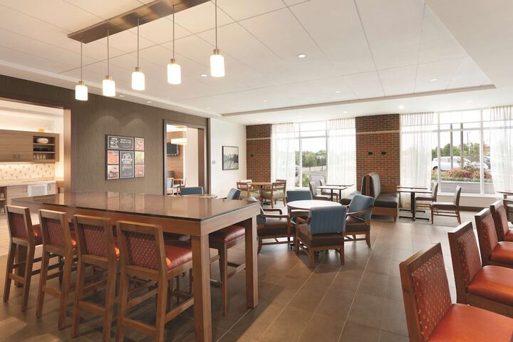 Hyatt Place Buffalo / Amherst