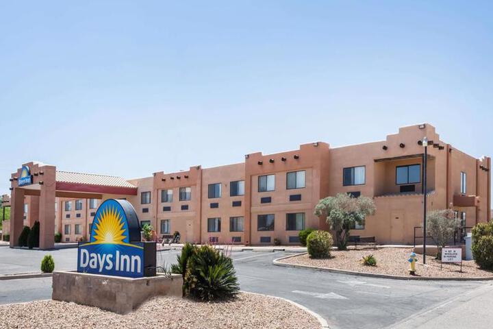DAYS INN BENSON