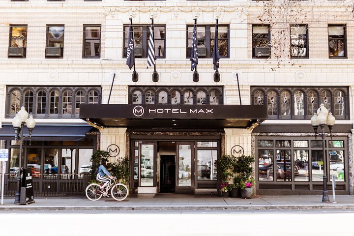 Hotel 11 of 83