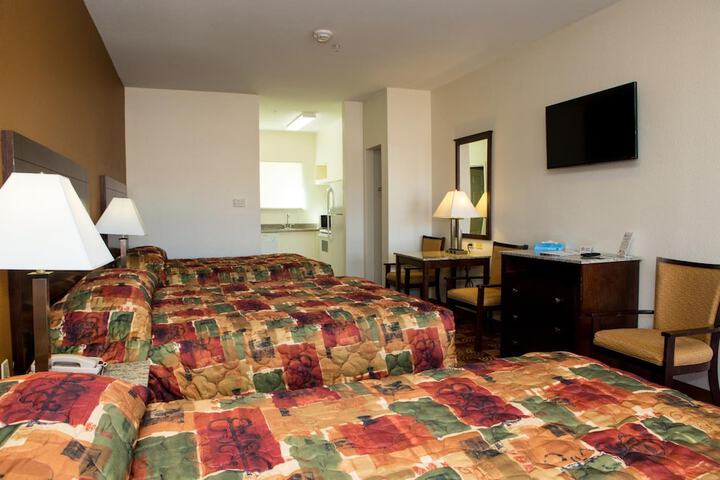 Room 27 of 53