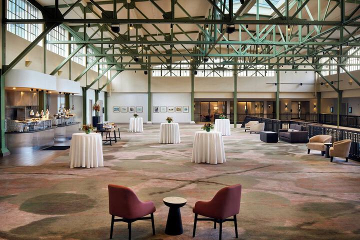 Sheraton Grand Sacramento Hotel
