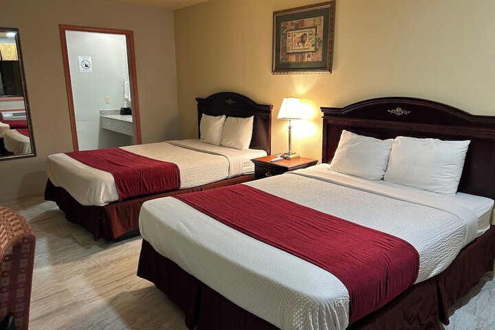 Howards Inn Motel