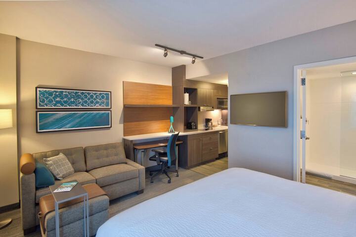 Room 19 of 45