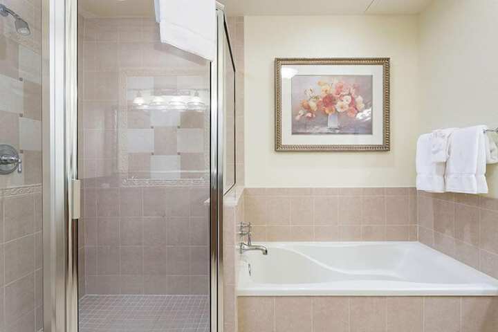 Room 14 of 37