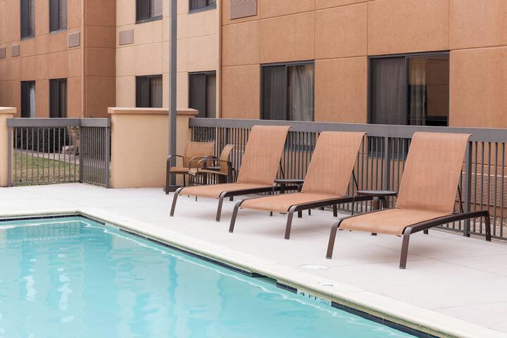Courtyard by Marriott Jackson