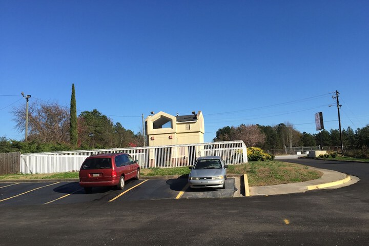 Western Inn