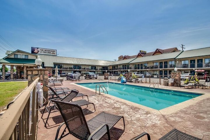 Pool 5 of 36