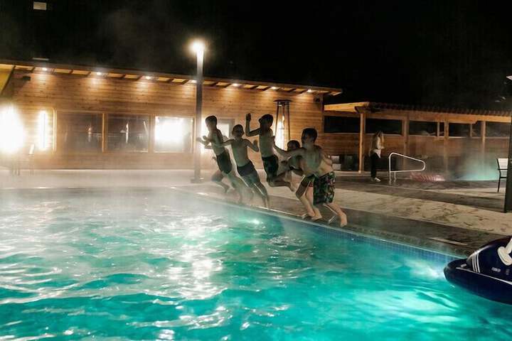 Pool 13 of 230