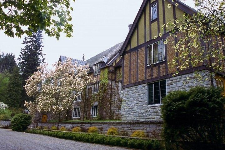 Hotel 7 of 118