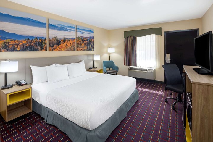 Room 20 of 26
