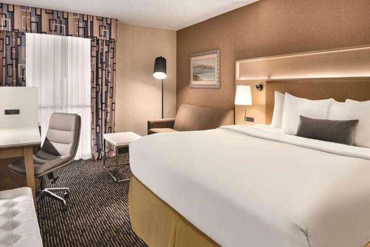 Wyndham Garden Conference Center Champaign / Urbana