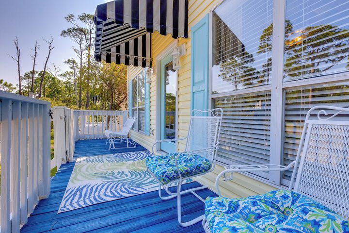Creekfront Dauphin Island Cottage: Walk to Gulf!